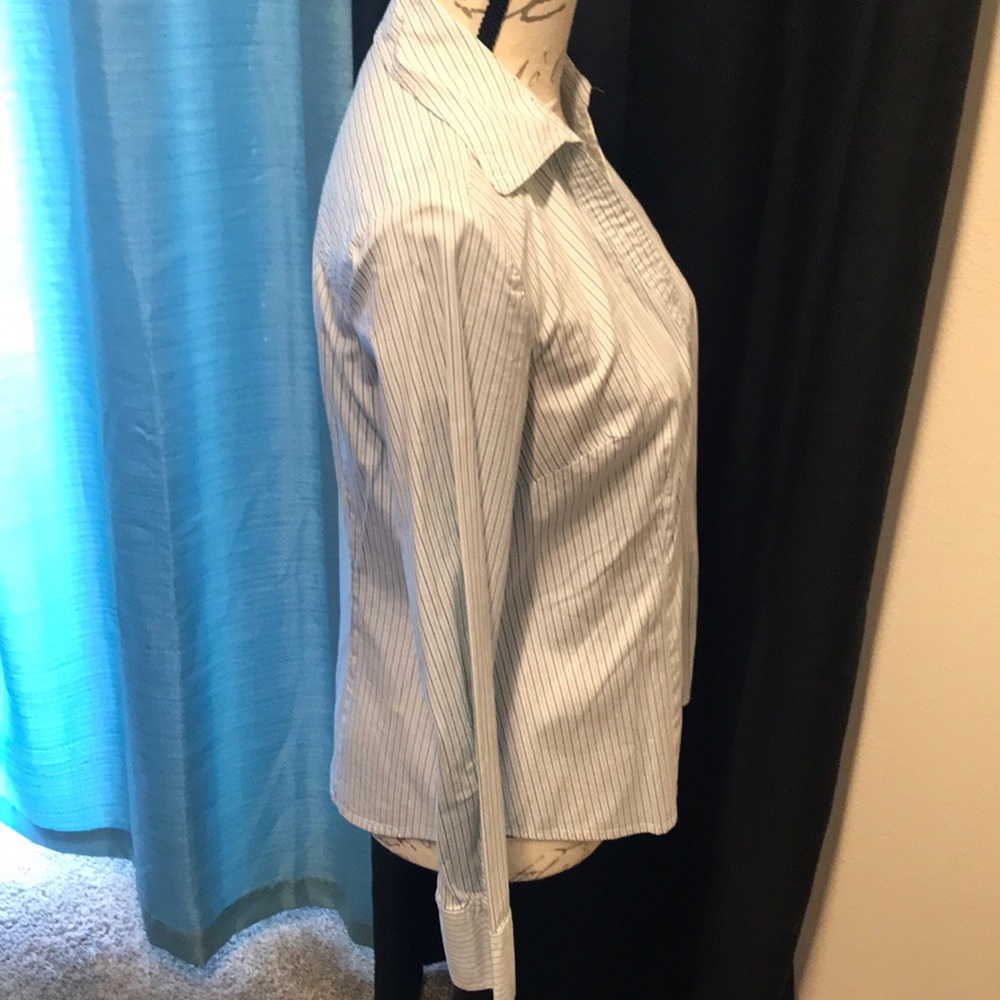 Loft Button up - Picture 3 of 5